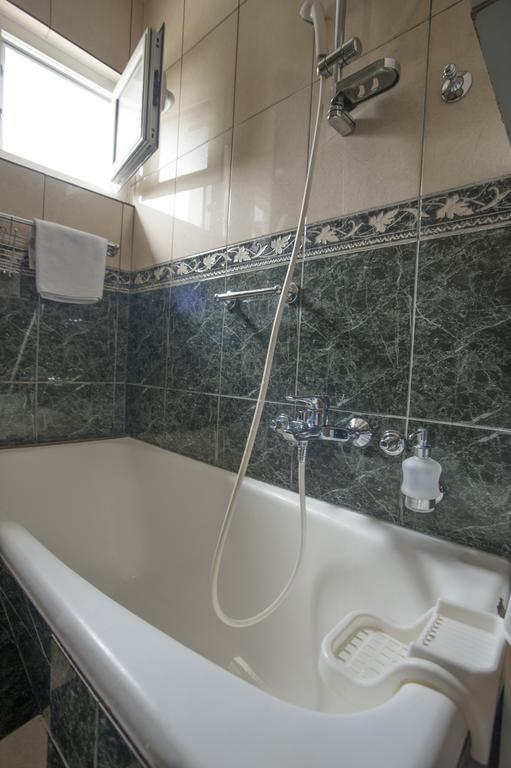 בודווה Apartman Mina מראה חיצוני תמונה