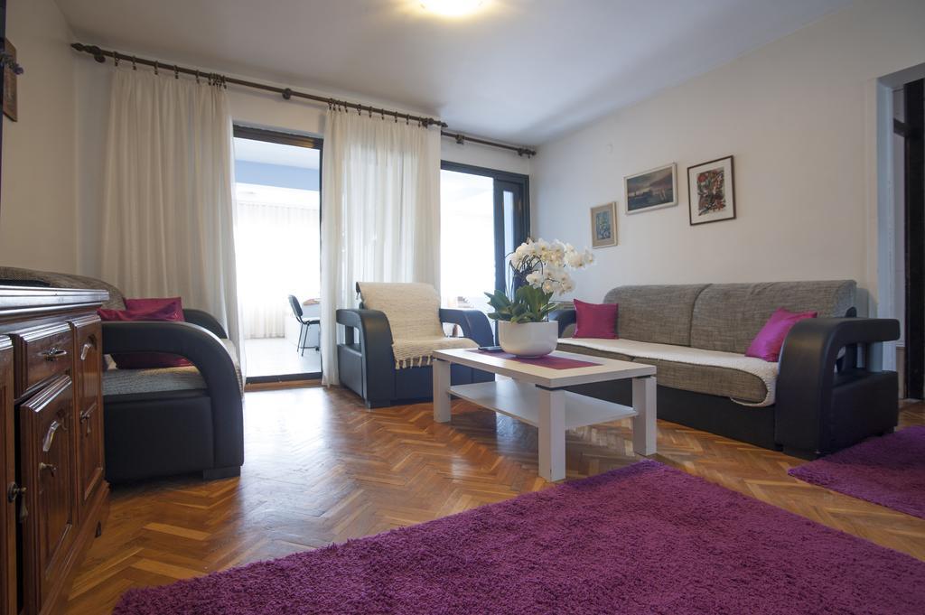 בודווה Apartman Mina מראה חיצוני תמונה